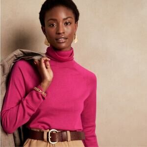 J. CREW Merino Blend Sweater Size S Hot Pink Lightweight Turtleneck Old Money